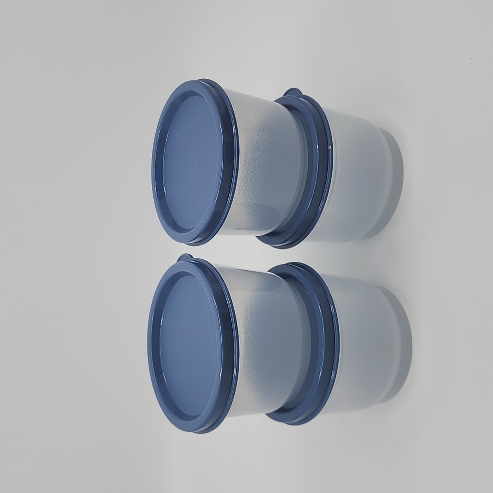 Tupperware Snack Cups set if 4 New